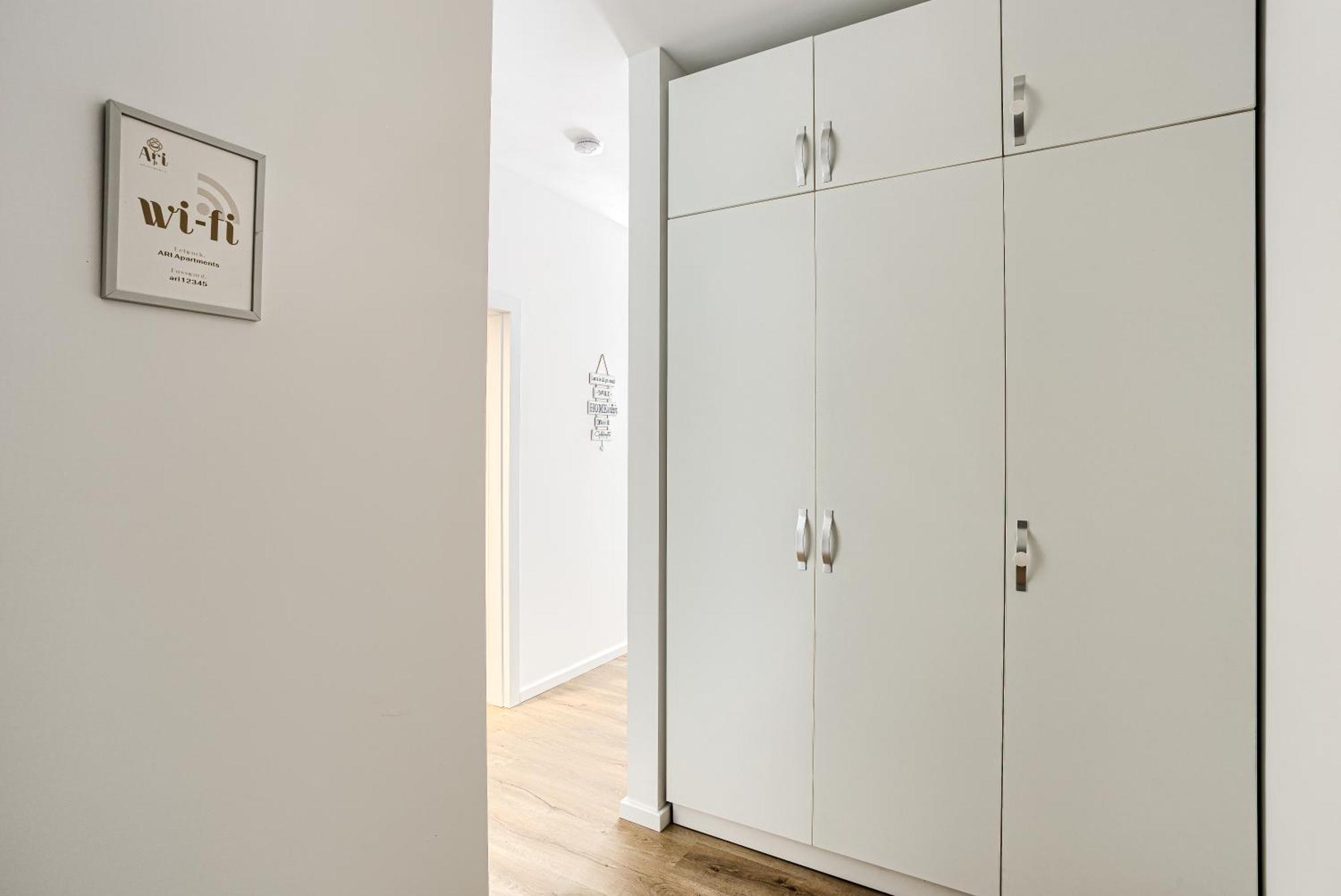 Ari Navy Apartment - High-End Residence Arad Eksteriør billede